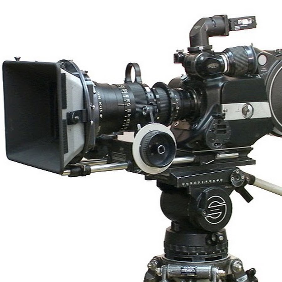 Кинокамера делает 32 за 2. Arriflex 35 BL. Arriflex 35bl 3. Arri bl4. Кинокамера Arri.