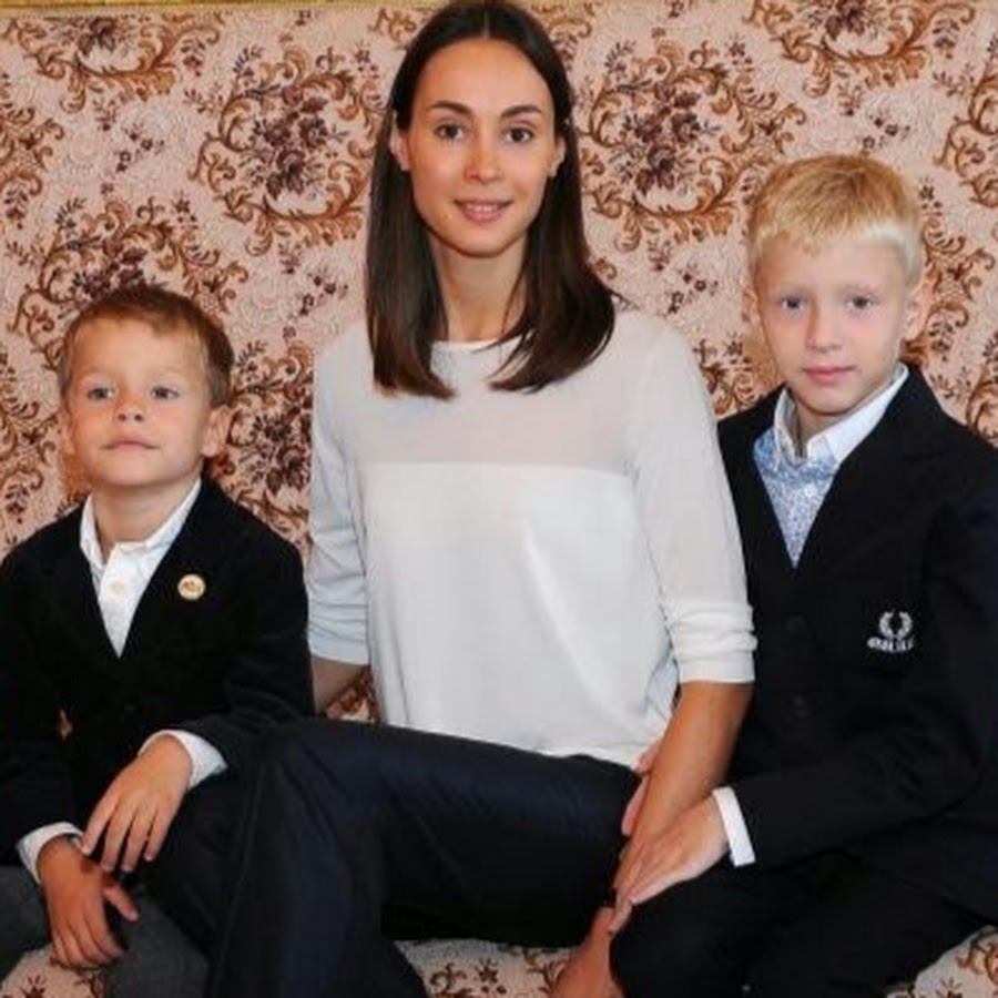 балтика колледж софи-альвина. школа маяковского эмблема. школа балтика колледж. балтика колледж спб. балтика колледж спб.