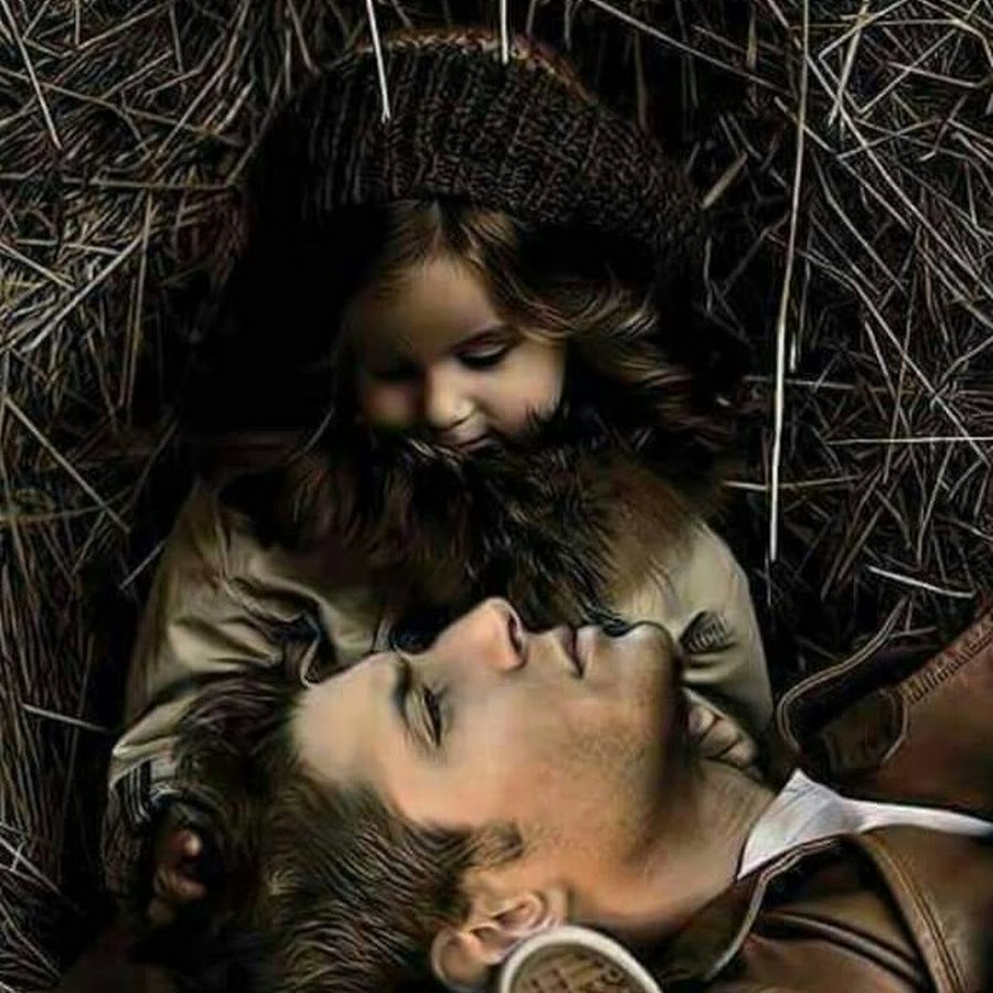Мужчина обнимает ребенка. Фотосессия папа и дочка. Тихое семейное счастье. Мужчина с дочерью.