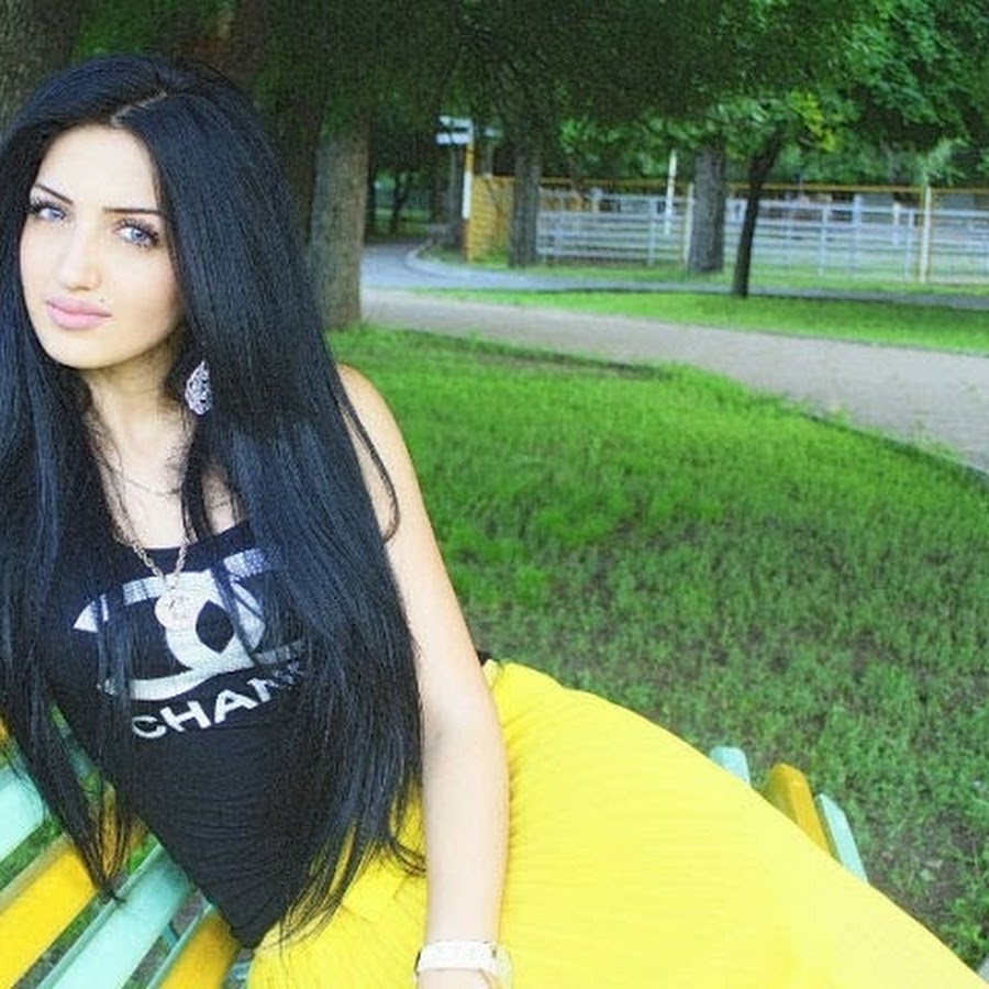 Русско чеченские девушки. Тахмина Караева.