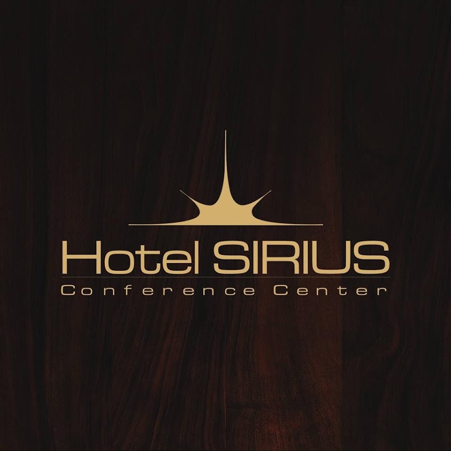 Сириус хотелс. Сириус отель логотип. Sirius Hotels logo. Стойка Sirius Hotels. Стенд Sirius Hotels.