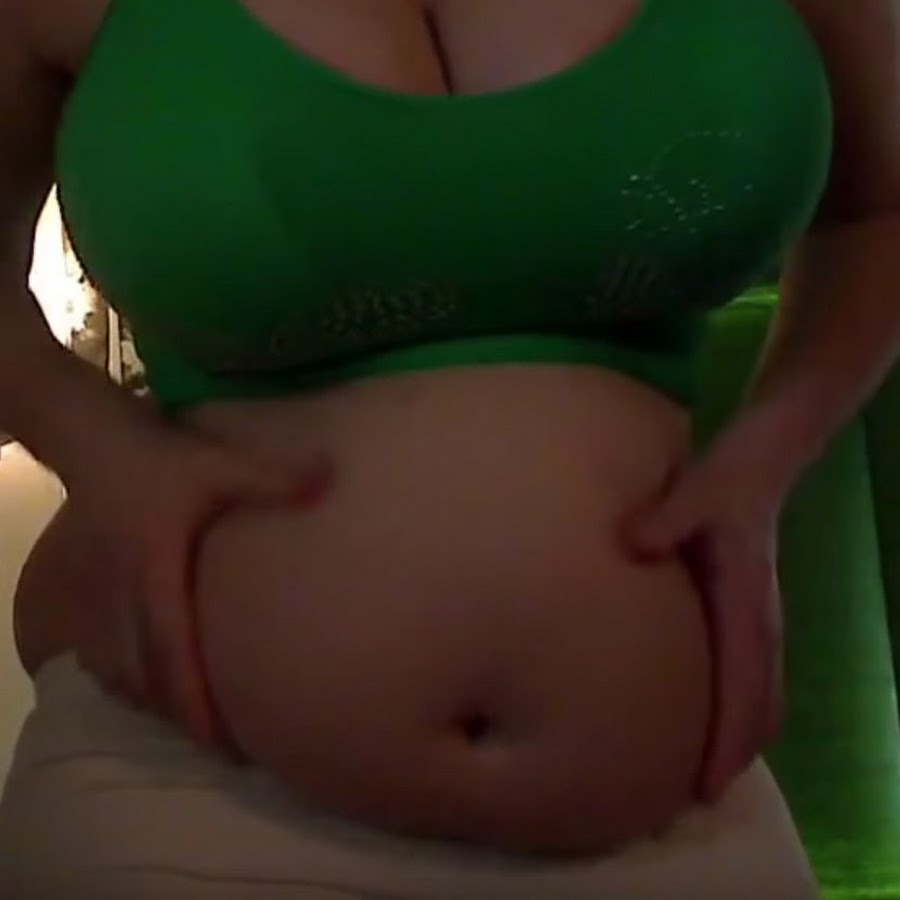 Massive belly. Чабби Белли герл belly. Jiggly belly feedee.