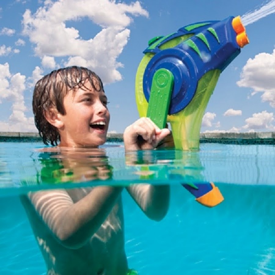 Water toy. Развлечения на воде. Развлечения на воде для детей в бассейне. Водяная пушка аквапарк. Водные детские установки.