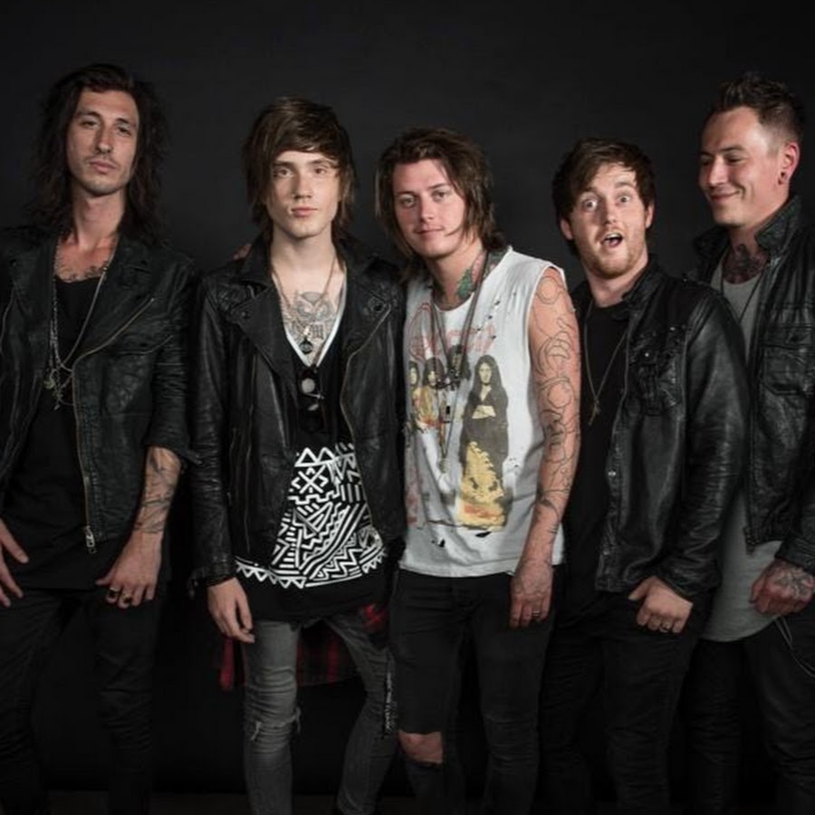 Asking alexandria room