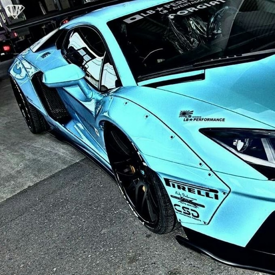 Lamborghini Aventador lb Performance