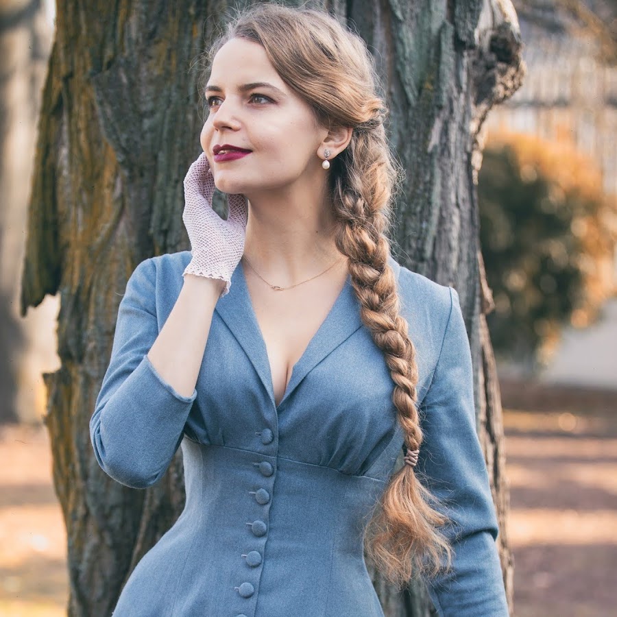 Little women atelier