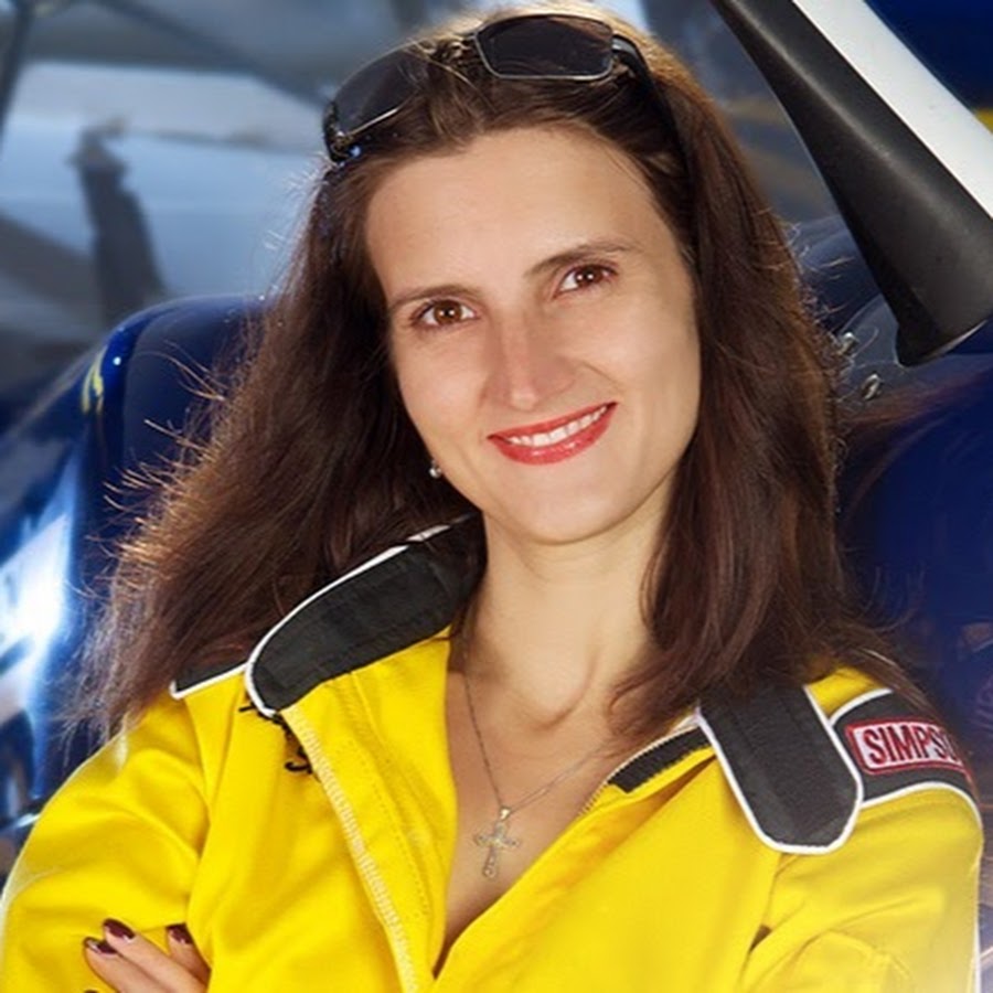 Анна Скай Лондон. DJ_Anna_Sky. Ana Coveted Instructor. Sky Bold Instructor.