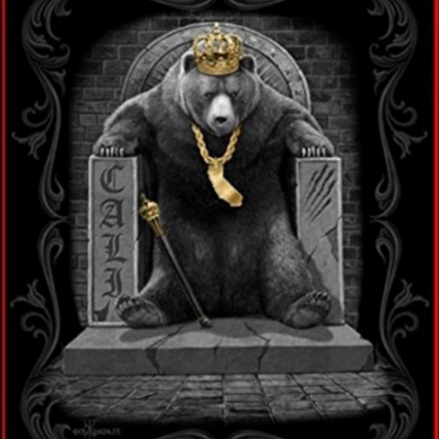 Мудрый медведь. Медведь на троне. Медведь с короной. Медвежонок с короной. Царь медведь.