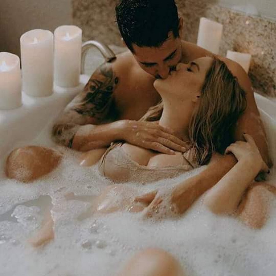 парень с девушкой в ванне порно фото 25
