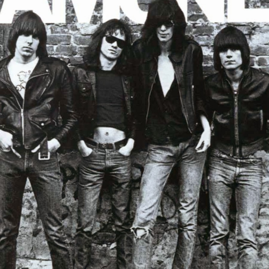 Ramones i wanna be. Ramones. Ramones i wanna be sedated. Ramones Blitzkrieg Bop фото. Ramones Blitzkrieg Bop Bass.