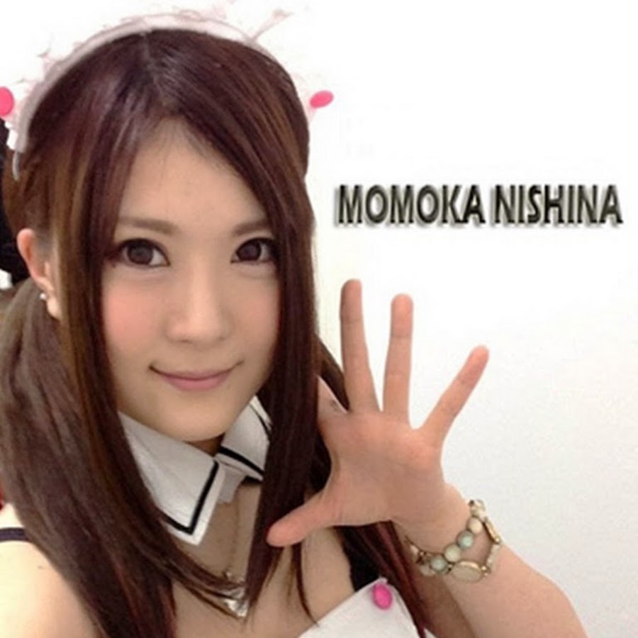 Momoka nishona