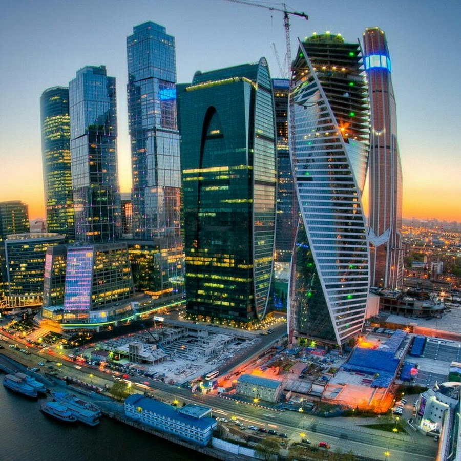 Mine moscow. Москва Москоу Сити. Ривер Тауэр Москва Сити. Москоу Сити 2000. Москва Сити вертикальное.