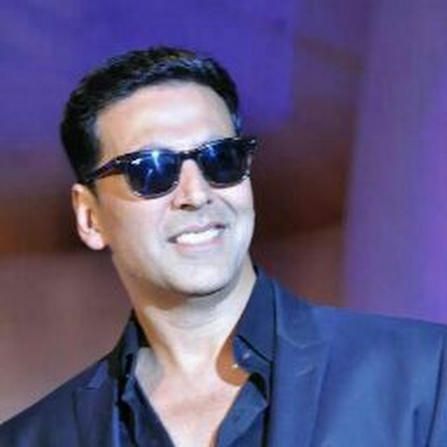 Акшай кумар 2024. Akshay Kumar. Акшай Кумар АК. Акшай Кумар фотосессии. Акшай Кумар смеется.