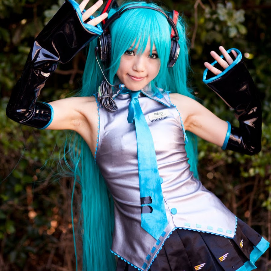 Cosplayer. Хатсуне Мику косплей. Косплей аниме Мику Хатсуне. Hatsune Miku косплей. Аниме косплей Мику.