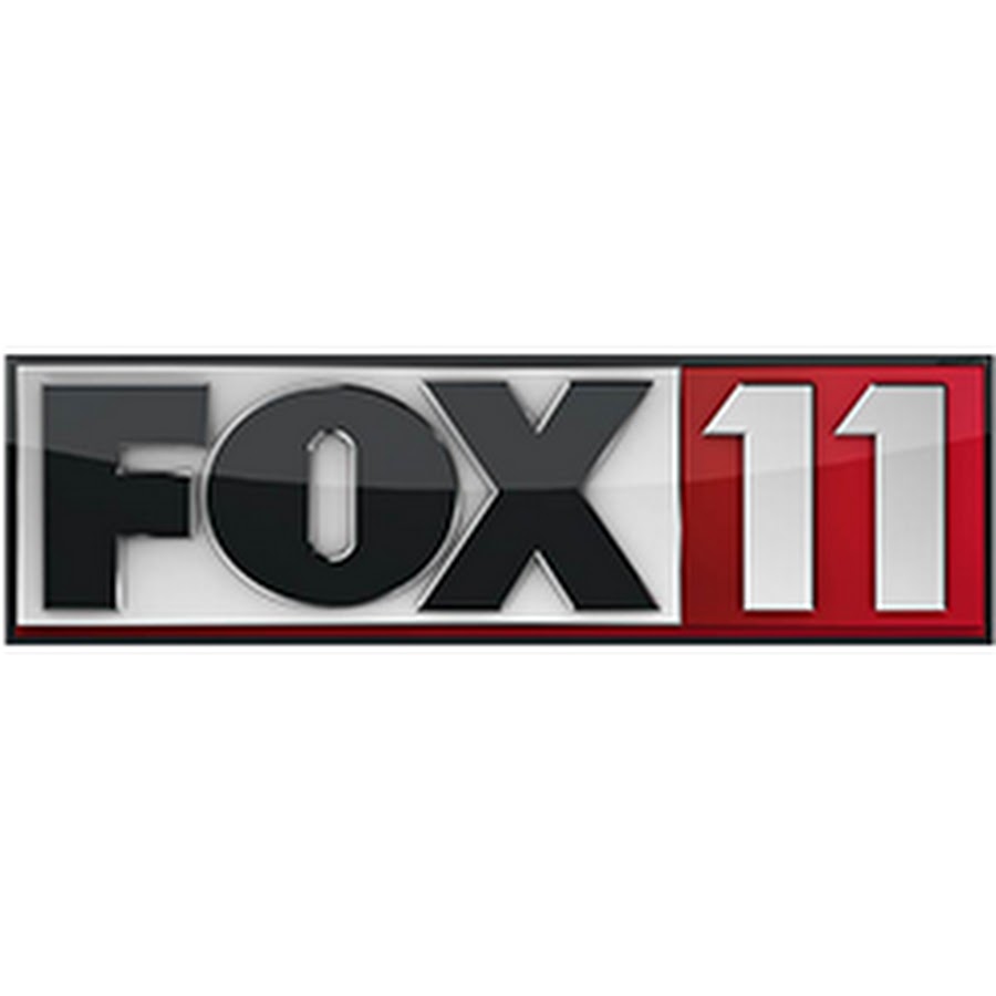 Телевизор fox. Fox 11. Фокс новости эмблема. ПТВ ТВ логотип. Некит Фокс бренд.