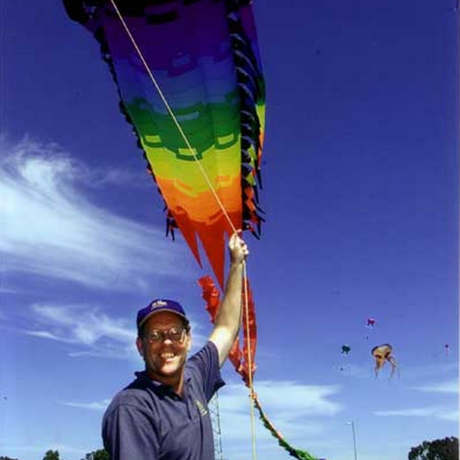 I like my kite. Фестиваль воздушных змеев. Фестиваль воздушных шаров. Воздушный змей труба. Воздушный змей фото.