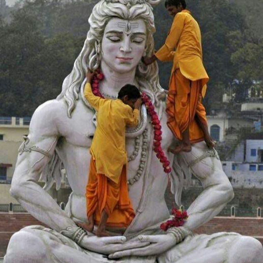 Боги йоги. Шива Ришикеш. Статуя Шивы в Ришикеше Индия. Шива Бог. Статуя Шива Ришикеш 2019.