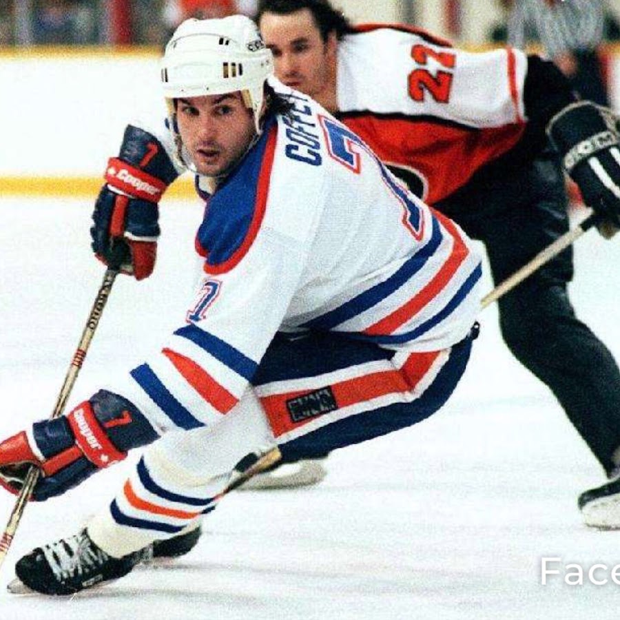 полу хоккеист. канадский хоккеист коффи. Paul martin. Paul kariya. пол коффи сборная канады.