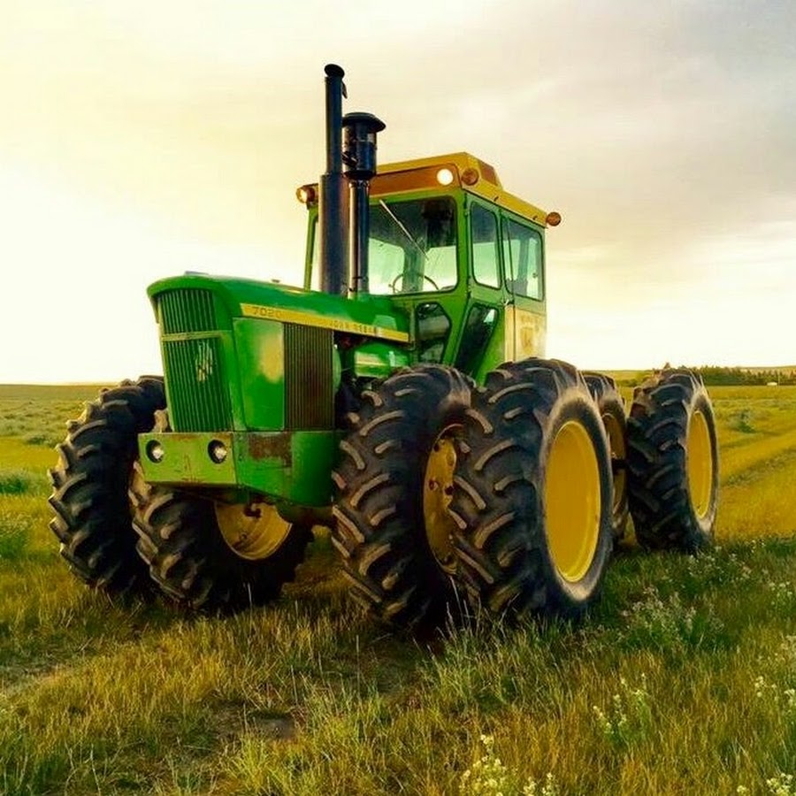 Про трактор. John Deere 7020. Старые трактора Джон Дир. Трактор иномарка Джон Дир. Старый трактор Джон Дир 8840.