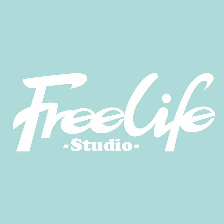 Studio life. Лайф студио. Free Life. Life free картинки. Значок фри лайф.