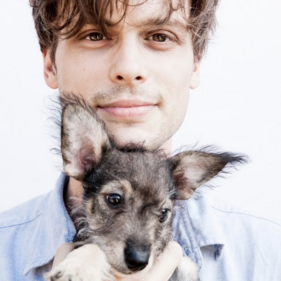 ✩ ASH ✩ — BEAST OF BURDEN  MATTHEW GRAY GUBLER When your