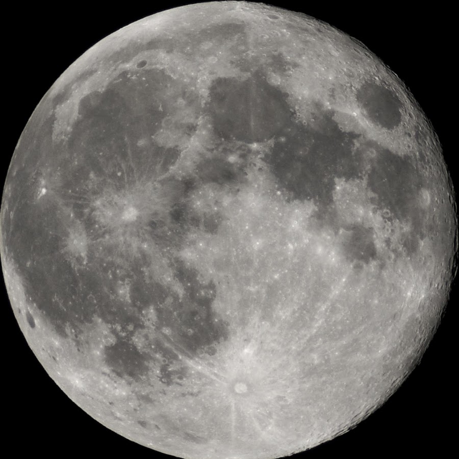 Луна была расколота. Расколотая Луна пророк Мухаммед. Раскол Луны. Луна разделена на 2 части. Луна была расколота на две части.