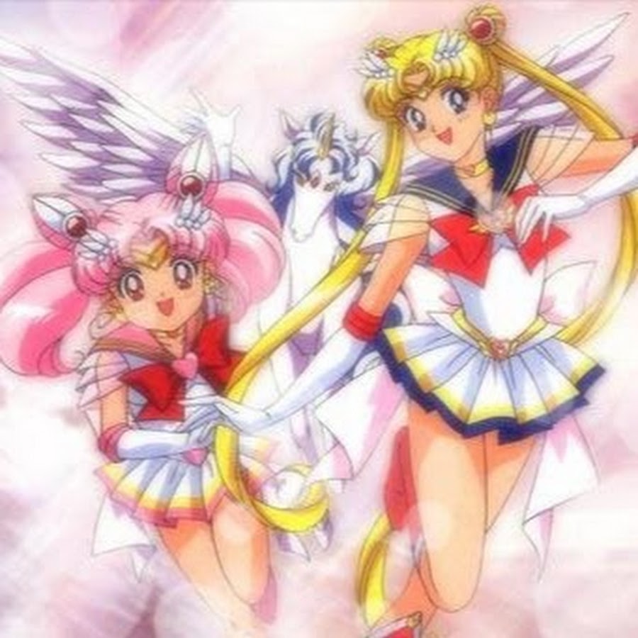 Super sailor moon