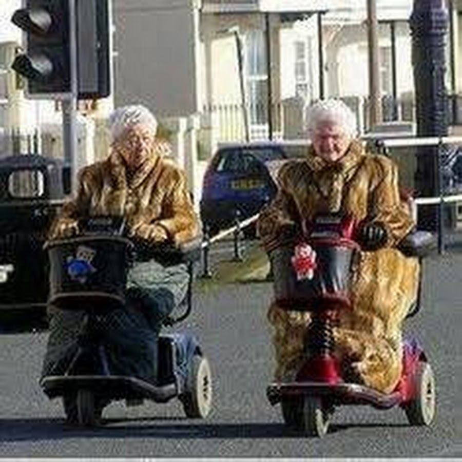 пенсионеры развлекаются смешные фотографии