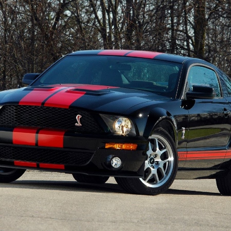 Ford Mustang Shelby gt500 Red Stripe