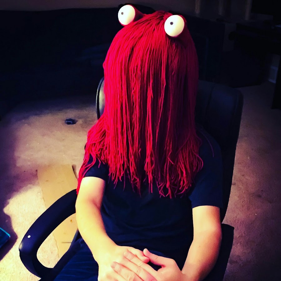 Red guy. Red guy DHMIS. DHMIS Cosplay. Red guy DHMIS Cosplay.