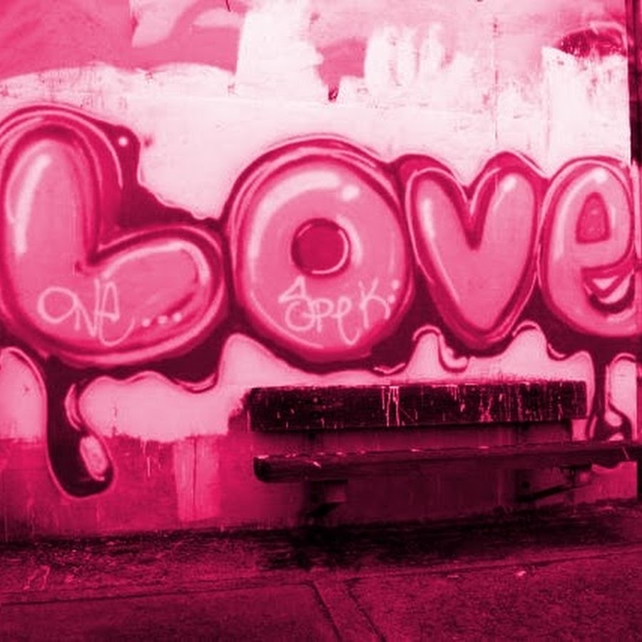 Любимые граффити. Граффити Love. Crazy in Love Graffiti.