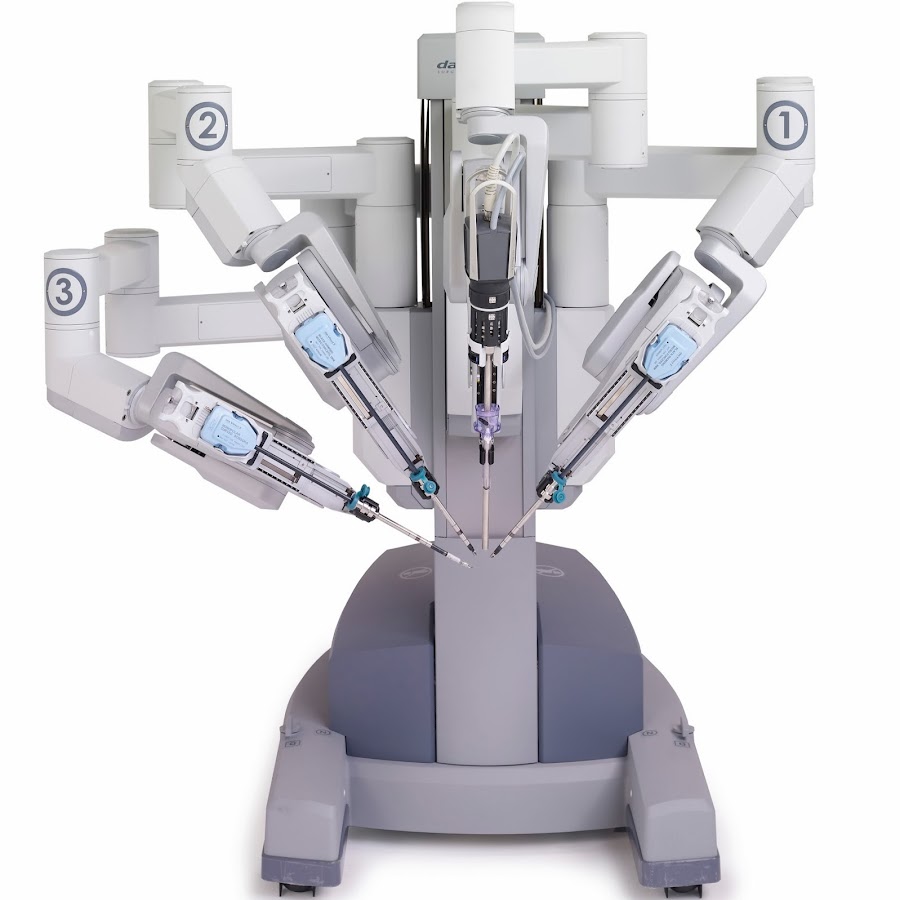 Изображение робота хирурга