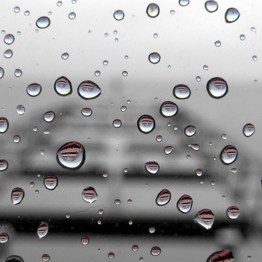 Масса дождевой капли 20 мг. Электрический дождь. Капли дождя на скорости. Изображение капли на телевизоре. Объемные капли дождя.