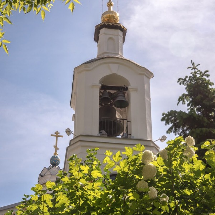 Новоникольский храм на горах Саратов