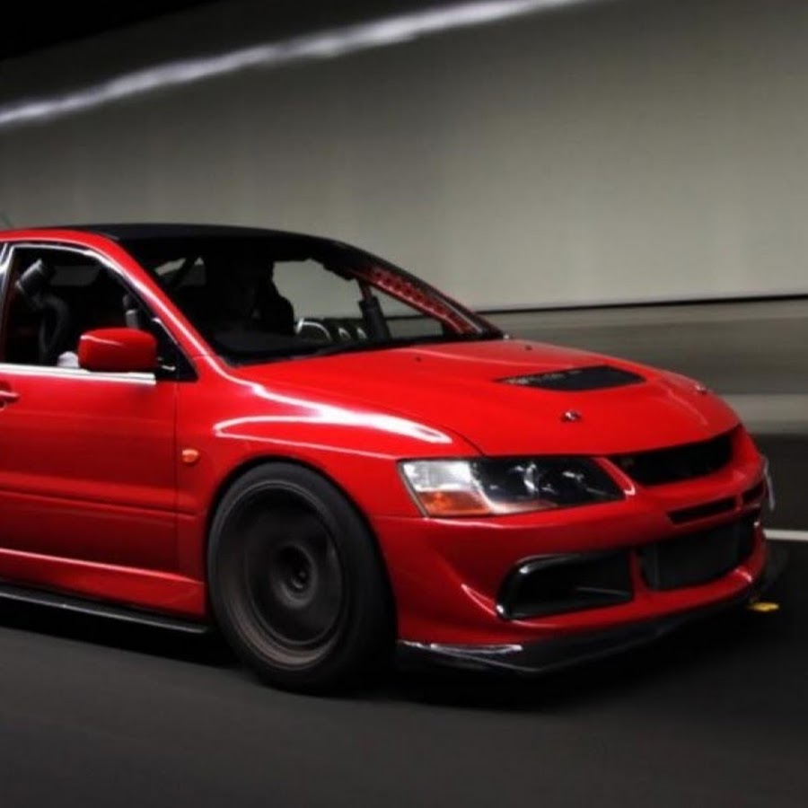 Lancer Evolution 10 сверху