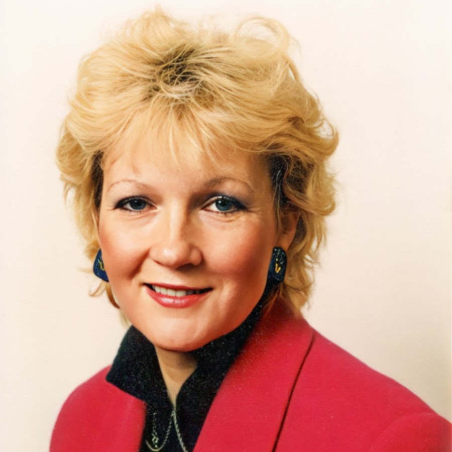 APkrFKZcUgJPiRnm3hF9IScT4d5c7imNpr_jKewdnO2d=s900ckc0x00ffffffnorj