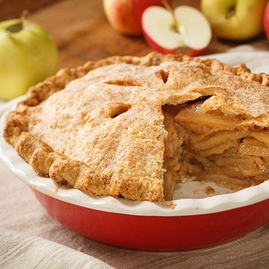 Apple pie отзывы. Американский яблочный пирог. Apple pie (яблочный пирог). Шарлотка американский пирог. Американский пирог яблочный пирог.