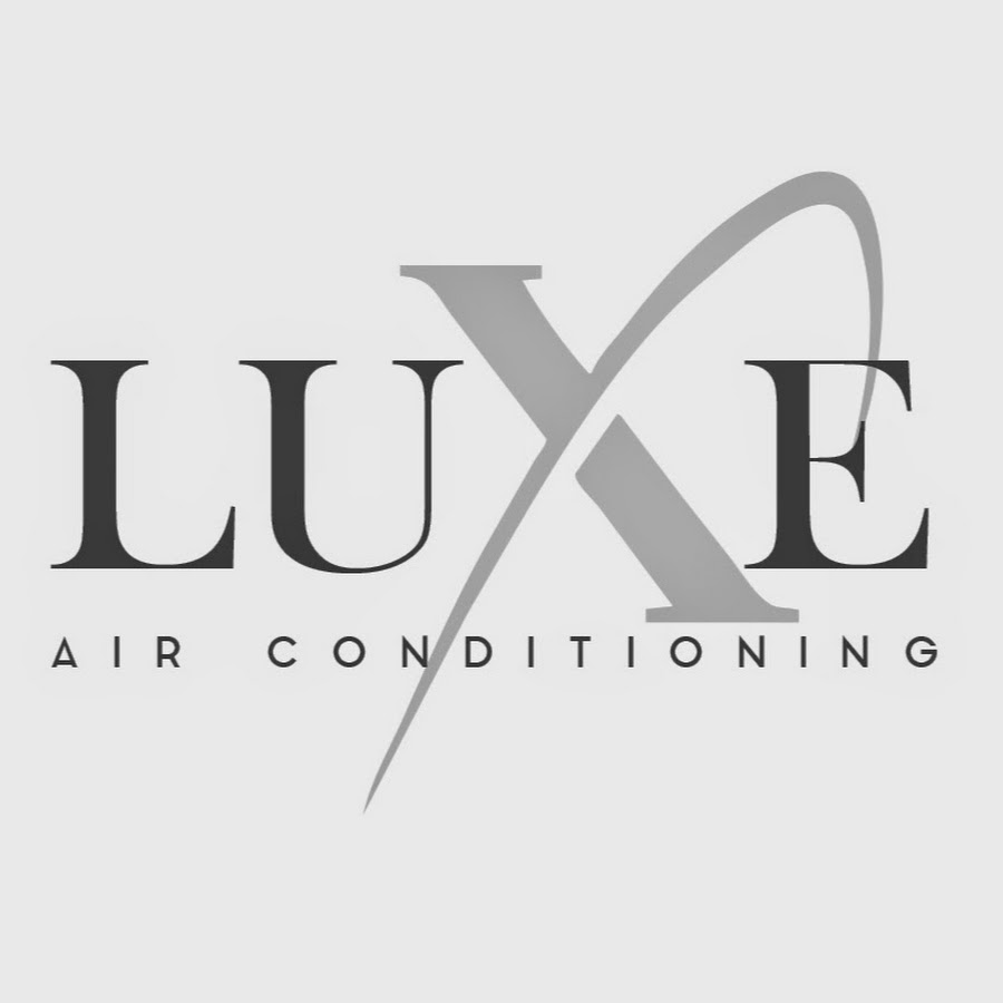 Lux Air logo.