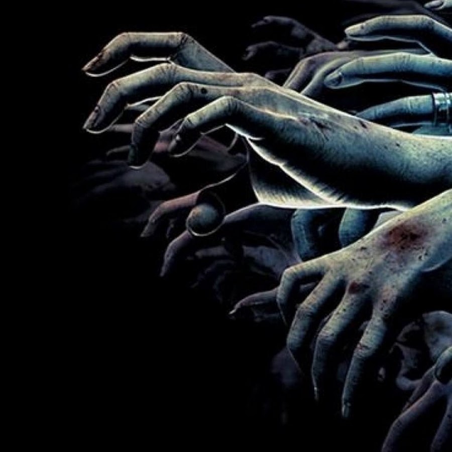 Страшная рука. Рука из Темноты. Рука тянется из Темноты. Руки в темноте арт