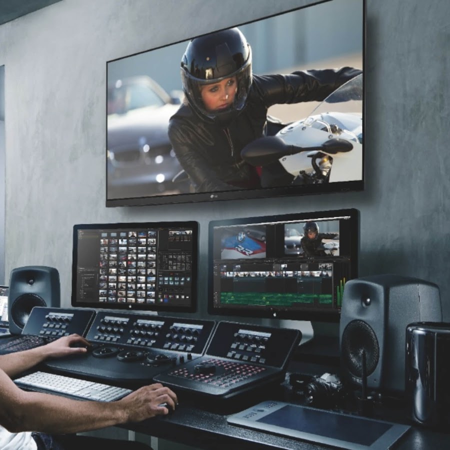 Лучший видеомонтажер. Видеомонтаж DAVINCI resolve. Blackmagic DAVINCI resolve Studio. Blackmagic Design DAVINCI resolve. Blackmagic Design DAVINCI resolve Studio Dongle.