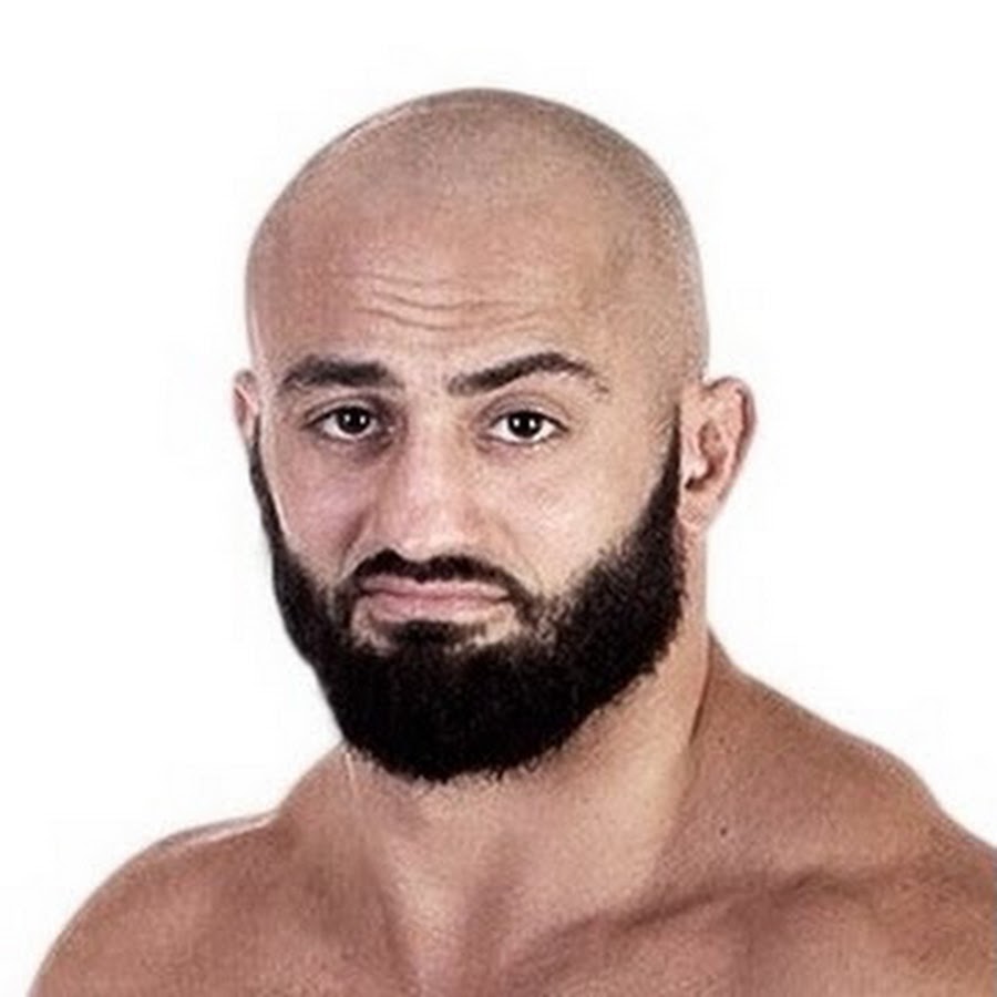 красивые парни с бородой селфи. щетина у мужчин. лысые кавказцы. владимир епископосян ералаш. али тазиев магас.