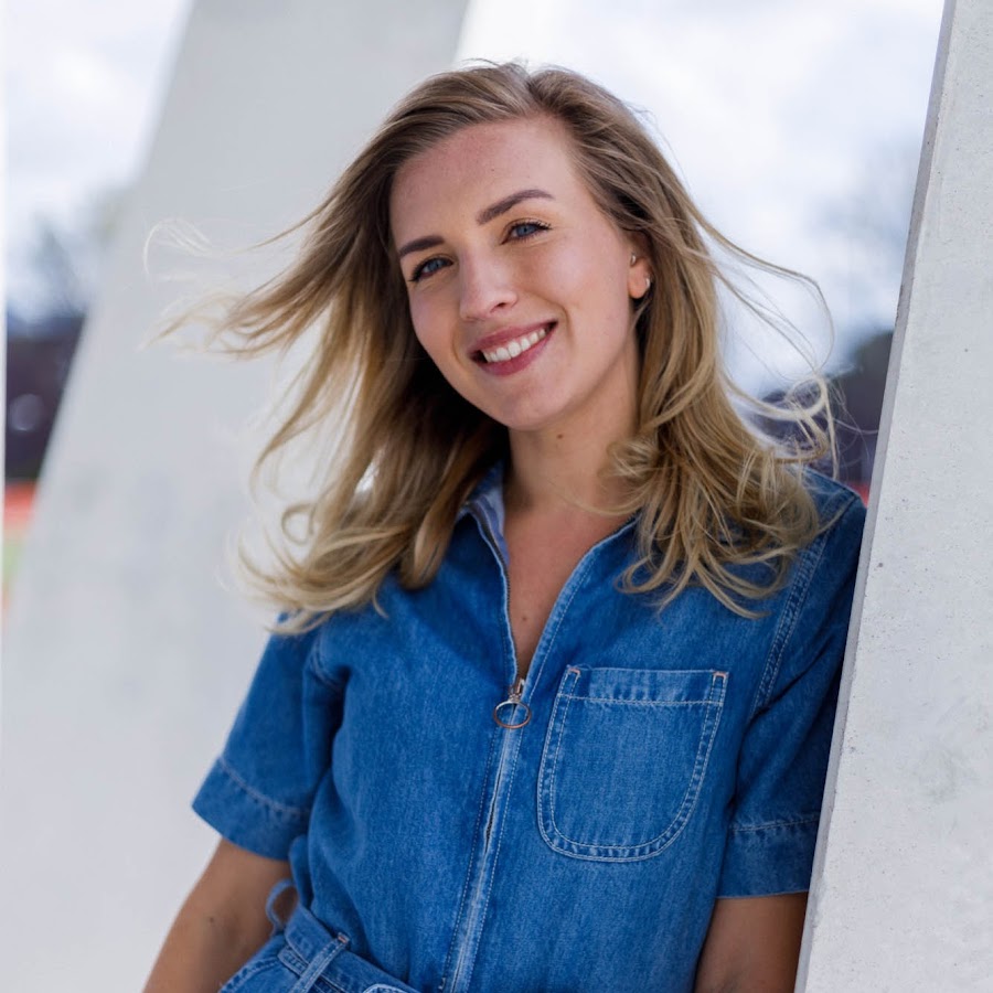 Britt van Smeerdijk - YouTube