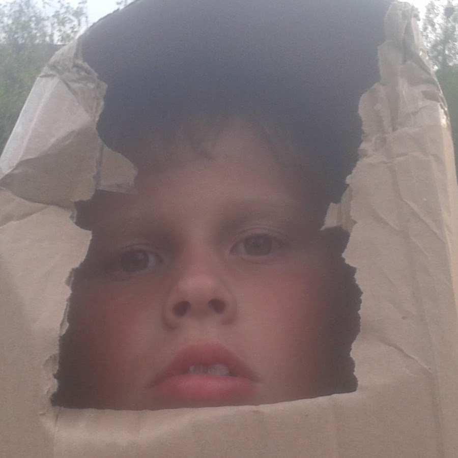 APkrFKbBfWNy_gv_Rm1imC_Zc18-BWOStrDchS3fdxRT=s900-c-k-c0x00ffffff-no-rj
