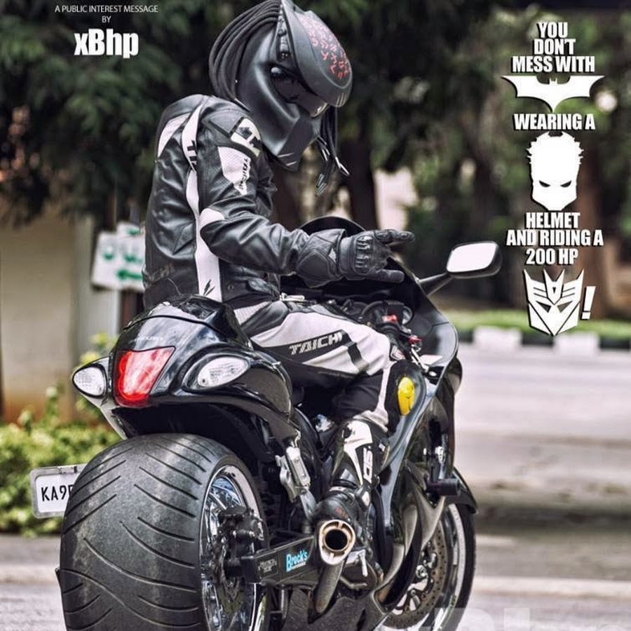 Moto BMW Predator