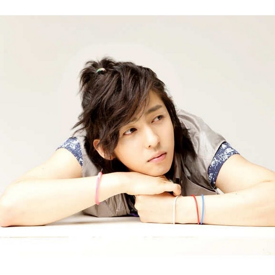 Н шу. Кибом из super Junior. Super Junior Kibum. Kim Kibum. Kibum от super Junior.