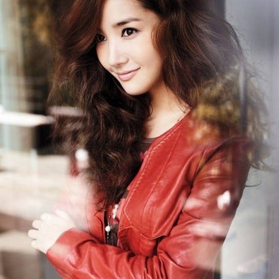 Lee min young actress. Пак мин ён (Park min young). Ситора Алимжанова 2020. Мин Суен кореянка. Ситора Одилова.