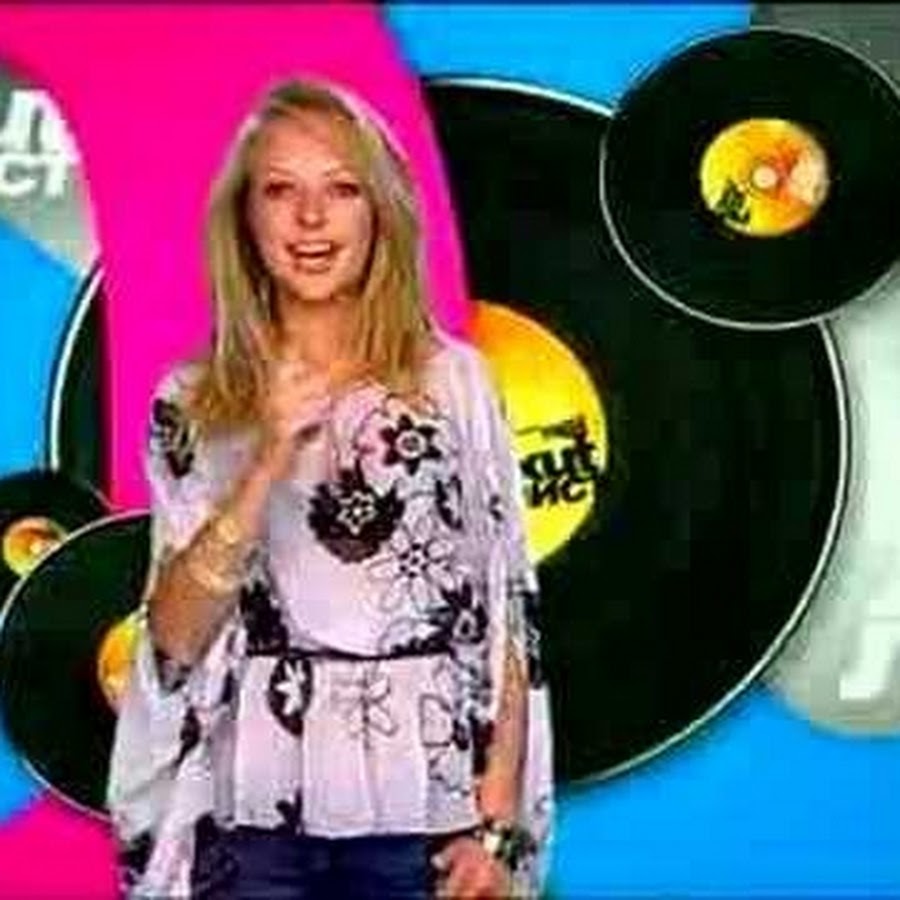 Lisa tv. Лиза Бразис муз ТВ. Муз чарт Лиза Бразис. Муз чарт 2011. Хит лист муз ТВ.