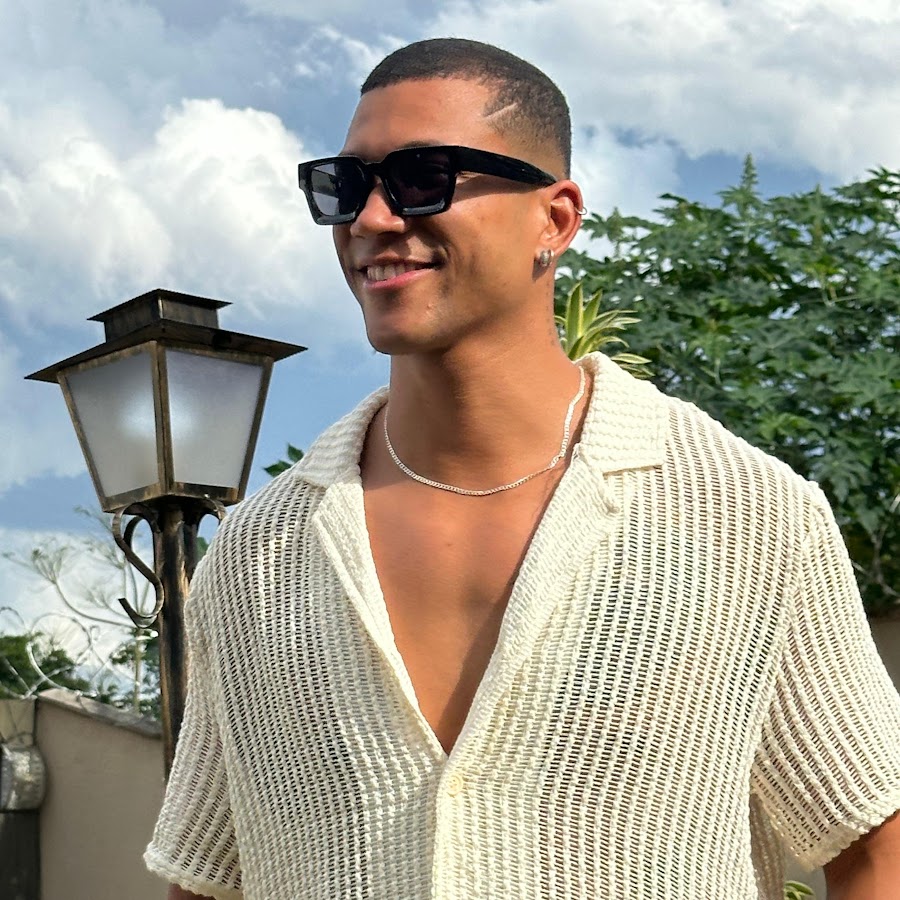 Ready go to ... https://www.youtube.com/channel/UCenxyc3LA0WdrN3x7NpHruA [ Carlos Vinicius]