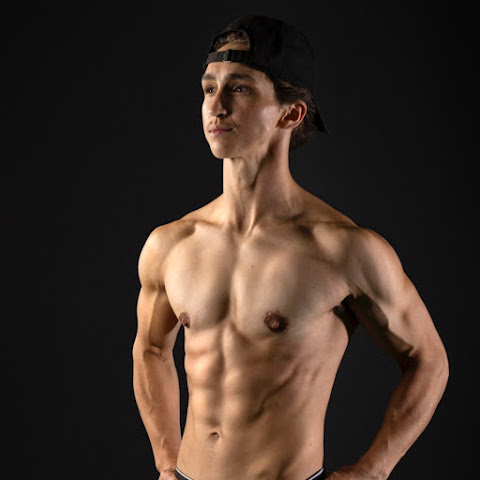 influencer profile picture