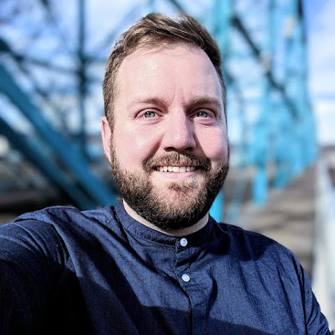 influencer profile picture